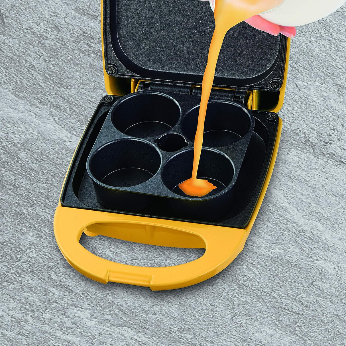 Salton Egg Bite Maker: Get Cracking®, makes 4 bites, yellow | SP-2042