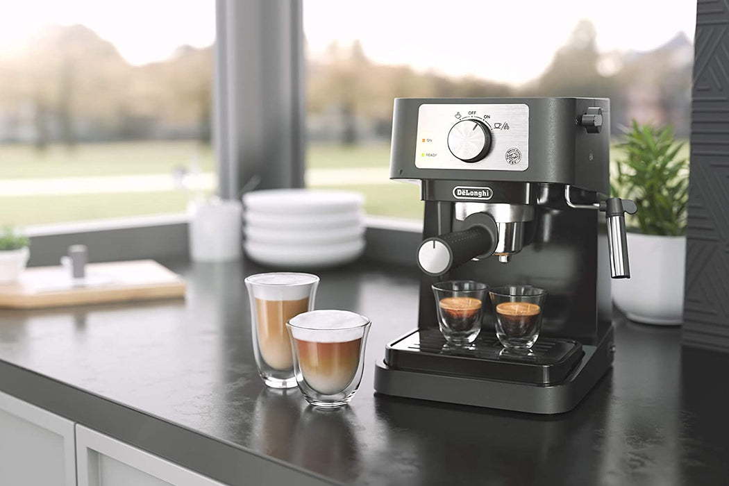 DeLonghi Stilosa Espresso Maker: 15 bar pump, 1100W, black | EC260BK