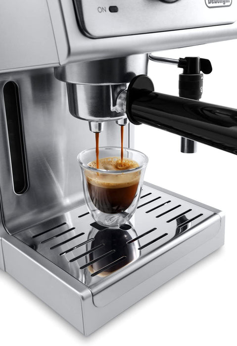 DeLonghi Espresso Maker: 15 BARS, 1.0L tank, s/s | ECP-3630